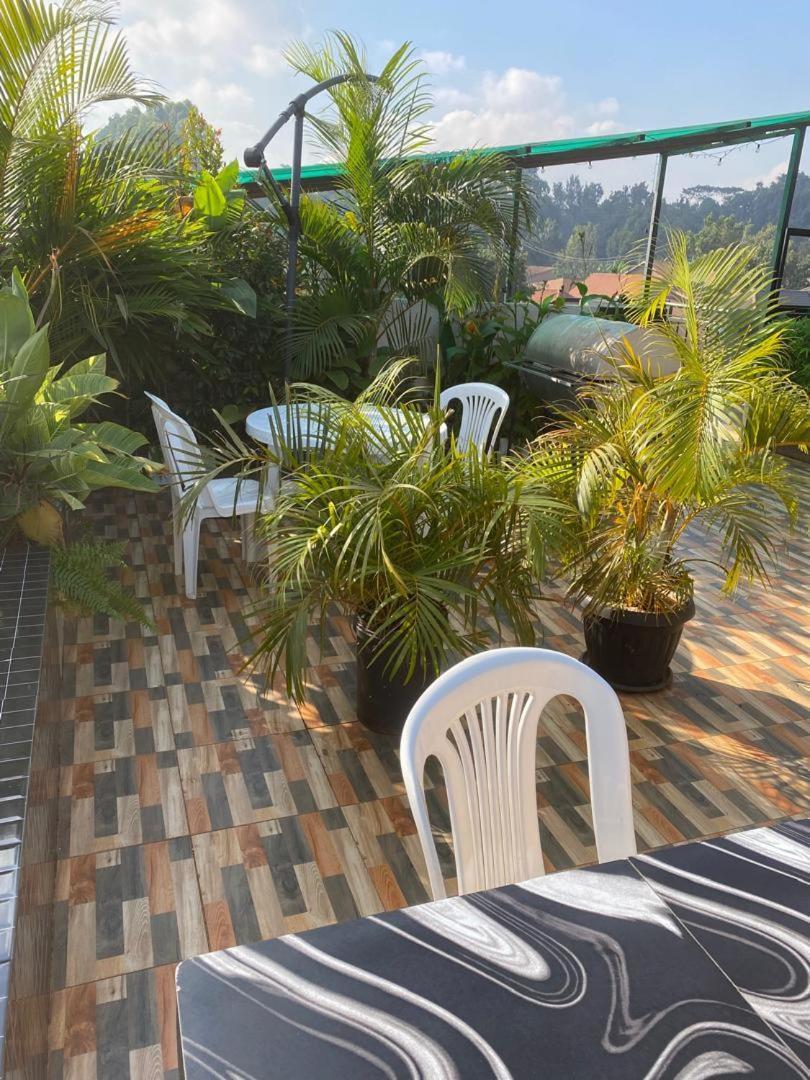 Tula Javelin Hotel , Kampala, Uganda מראה חיצוני תמונה